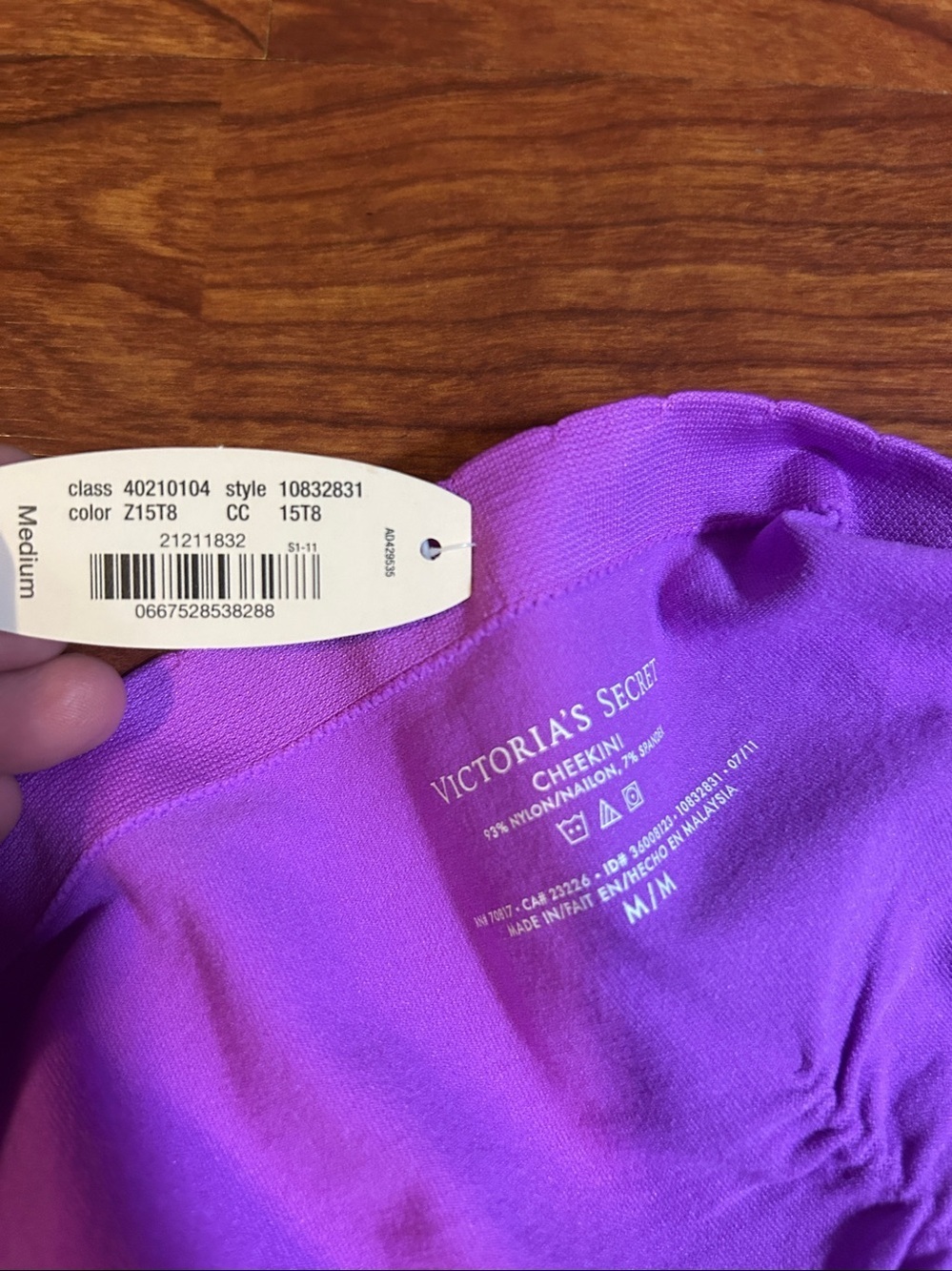 Victoria's Secret Cheekini Panty Medium - Picture 5 of 5
